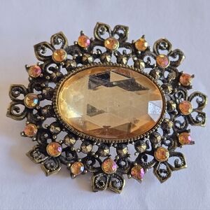 Brooch peach gold tone pin sparkly victorian revival style rhinestones ornate